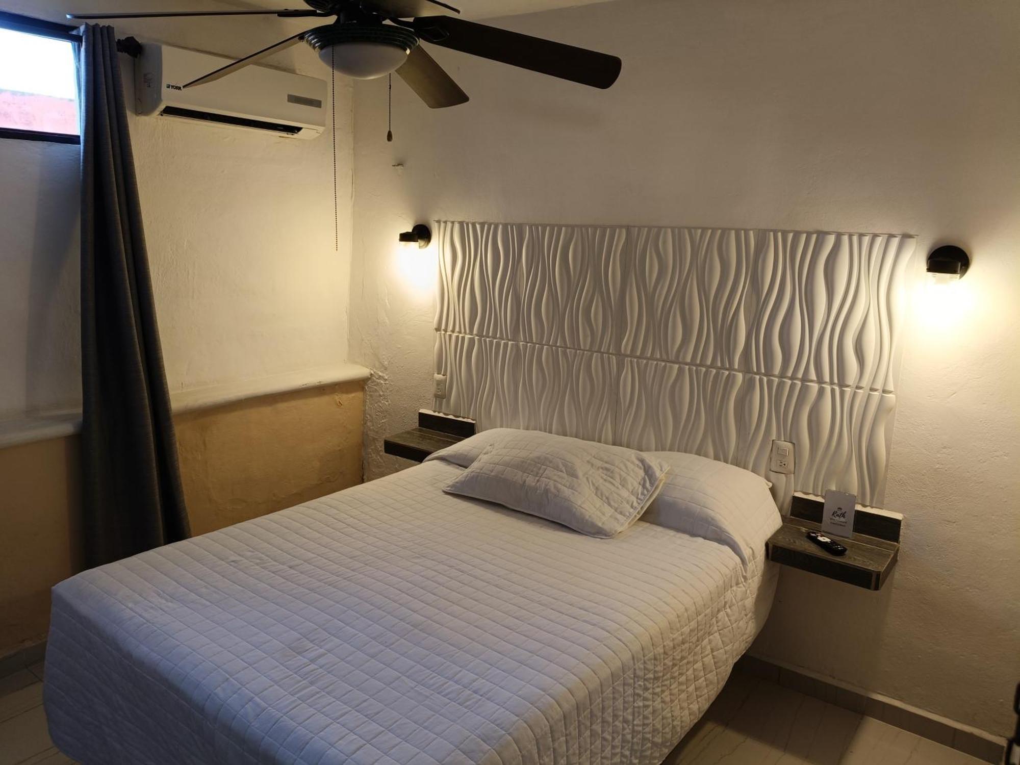 Hotel Rath Campeche Exterior photo