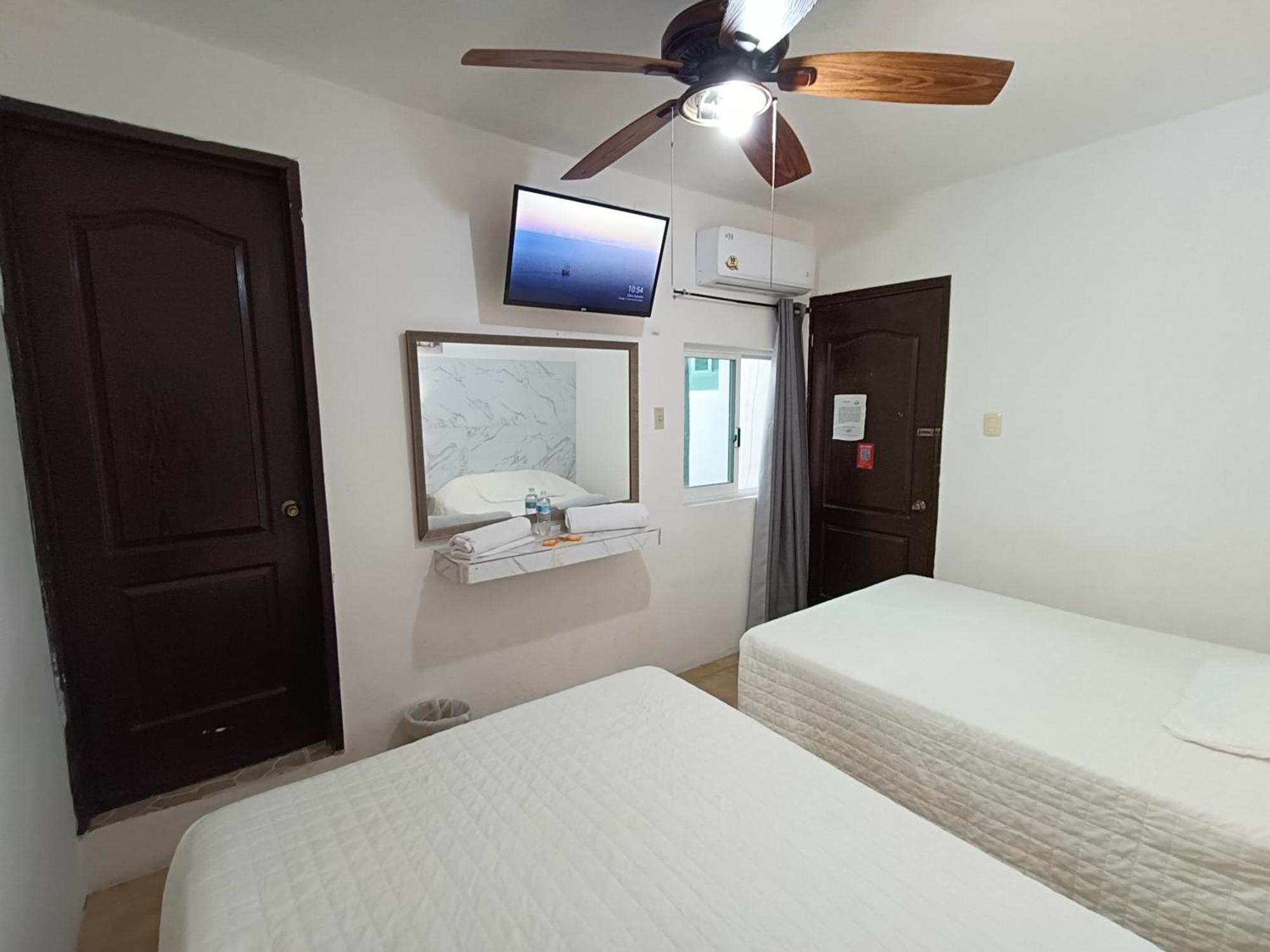 Hotel Rath Campeche Exterior photo