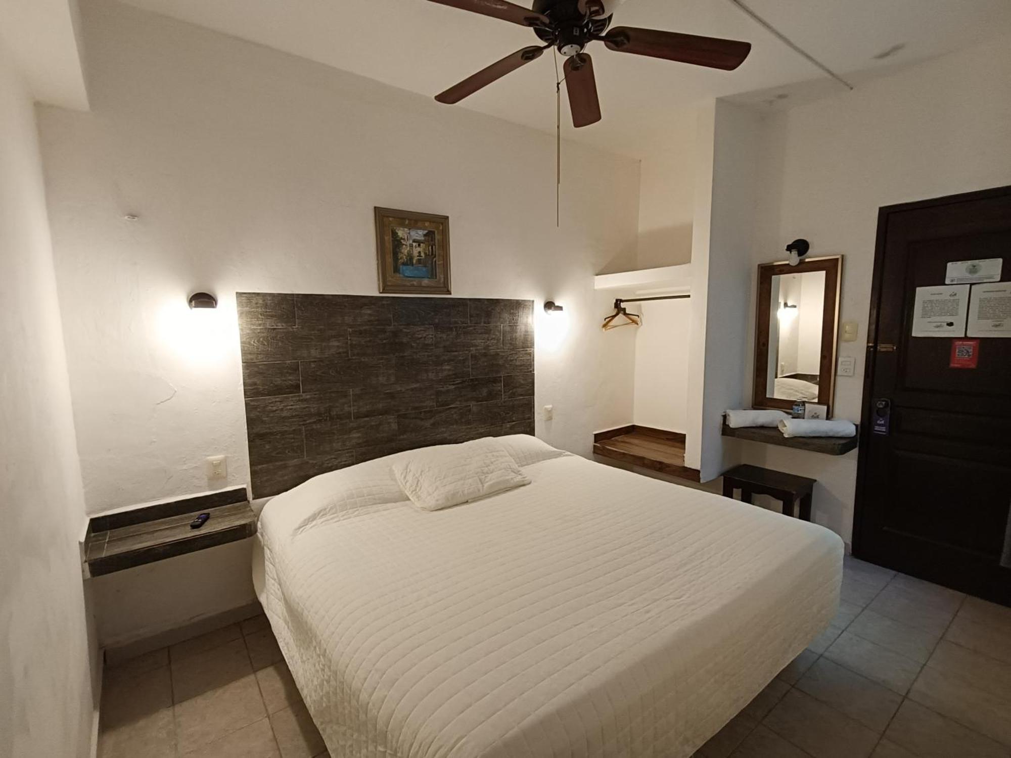 Hotel Rath Campeche Exterior photo