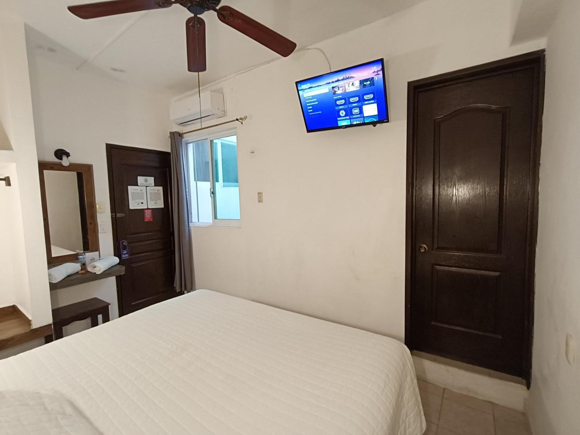 Hotel Rath Campeche Exterior photo